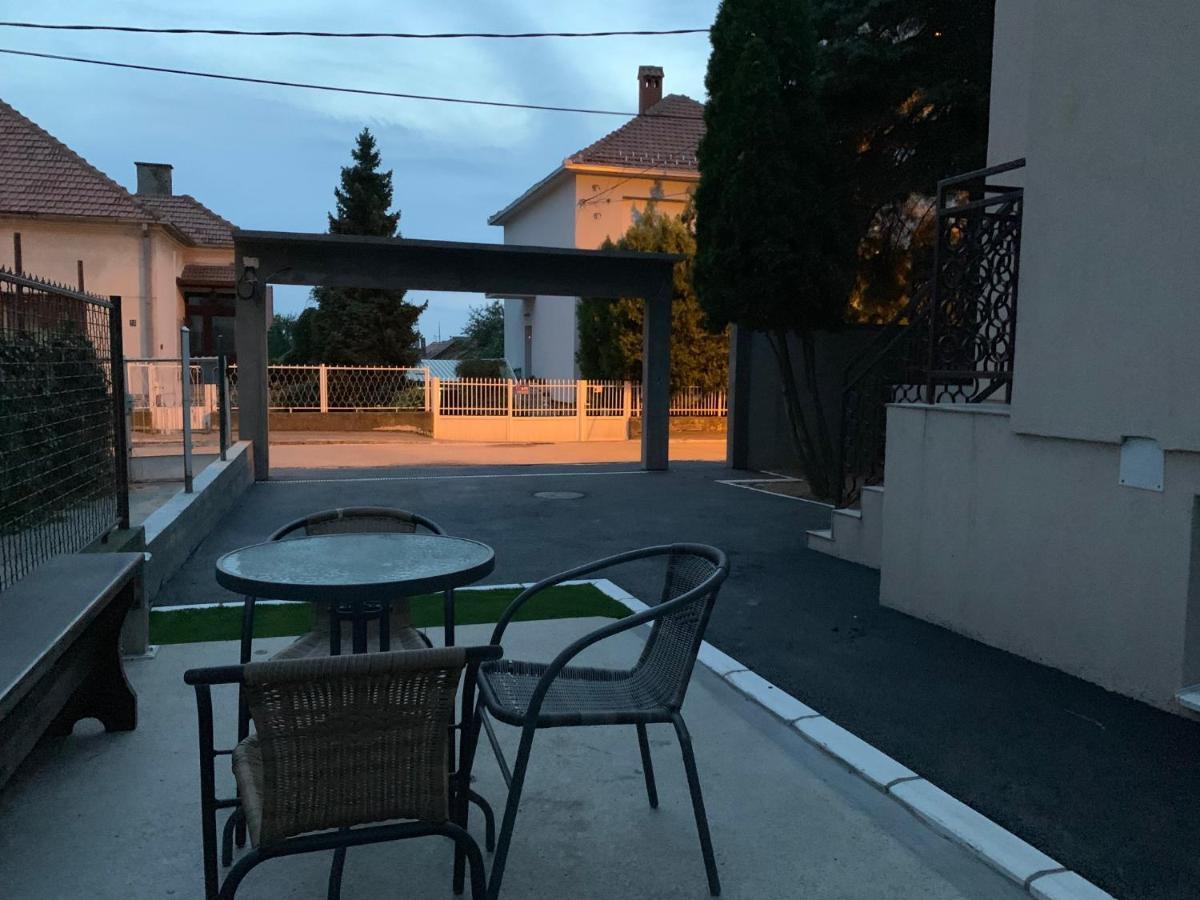 Supilova Apartments Белград Екстериор снимка